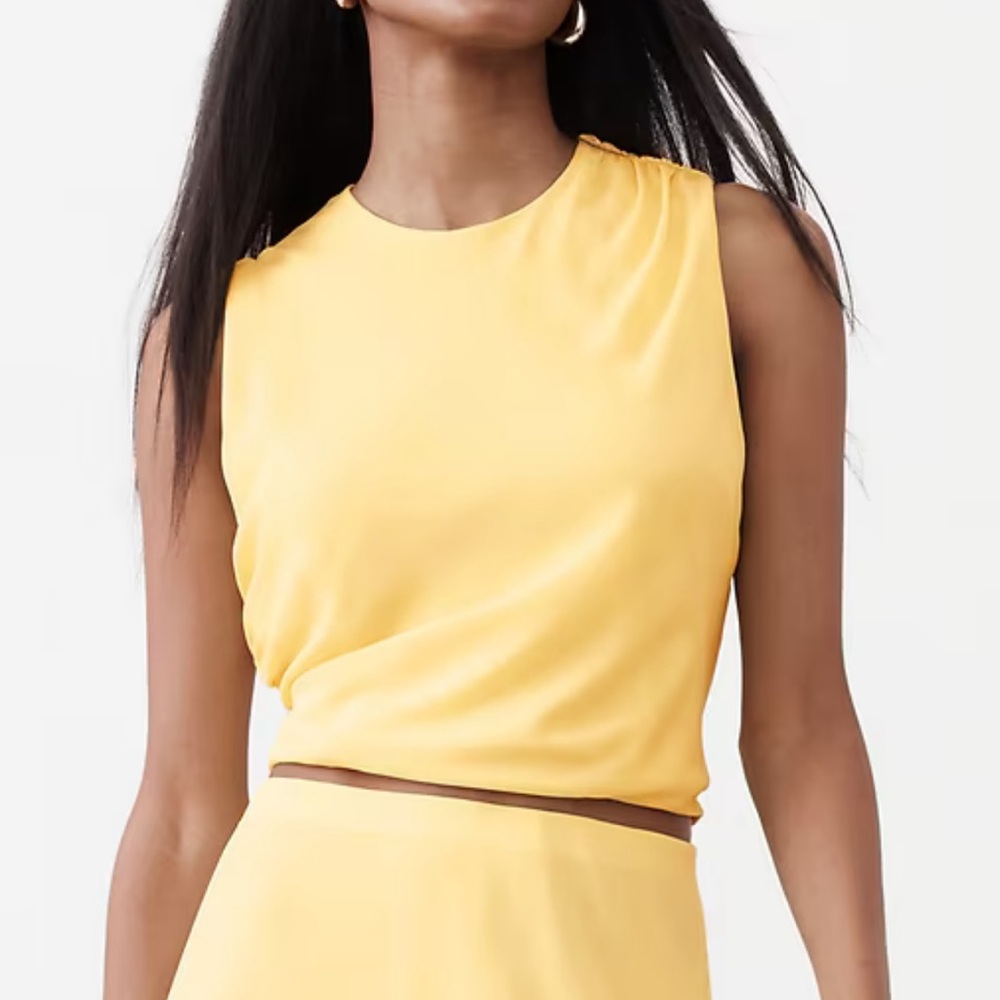 Sleeveless Women's Top- Banana Republic Factory